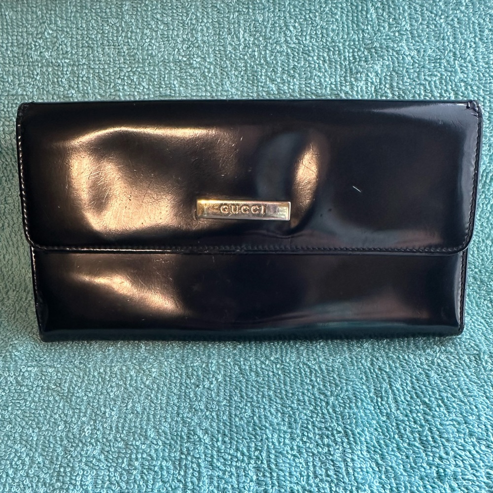 Authentic Gucci Wallet